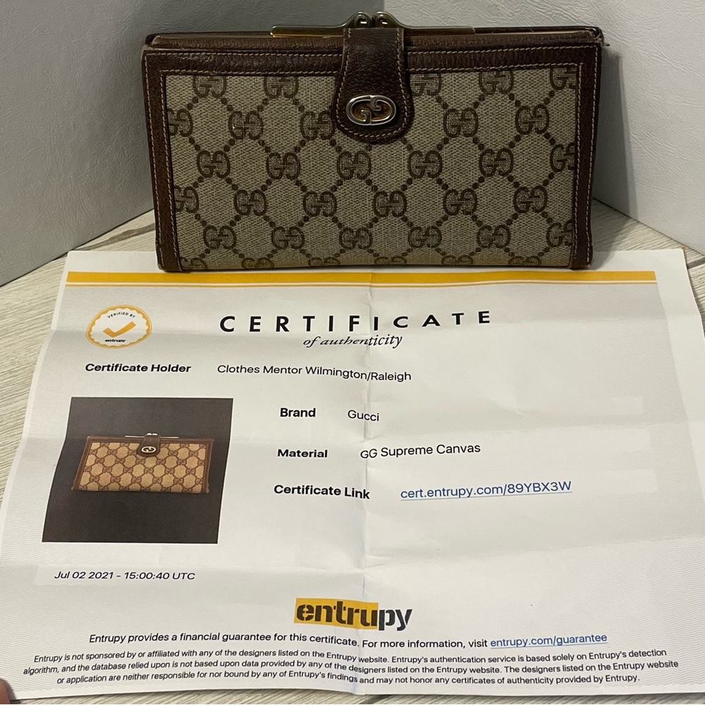 Gucci GG Supreme Canvas Continental Kisslock Wallet